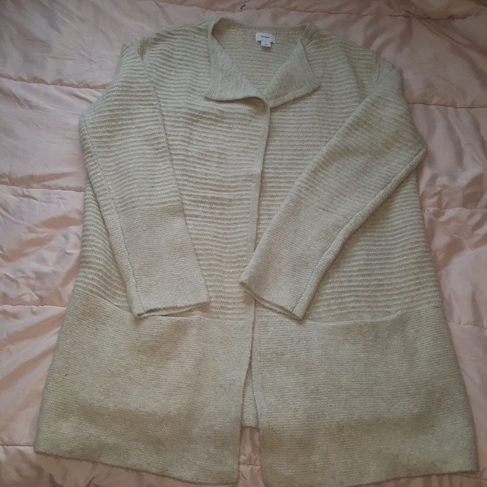 Old navy cardigan
